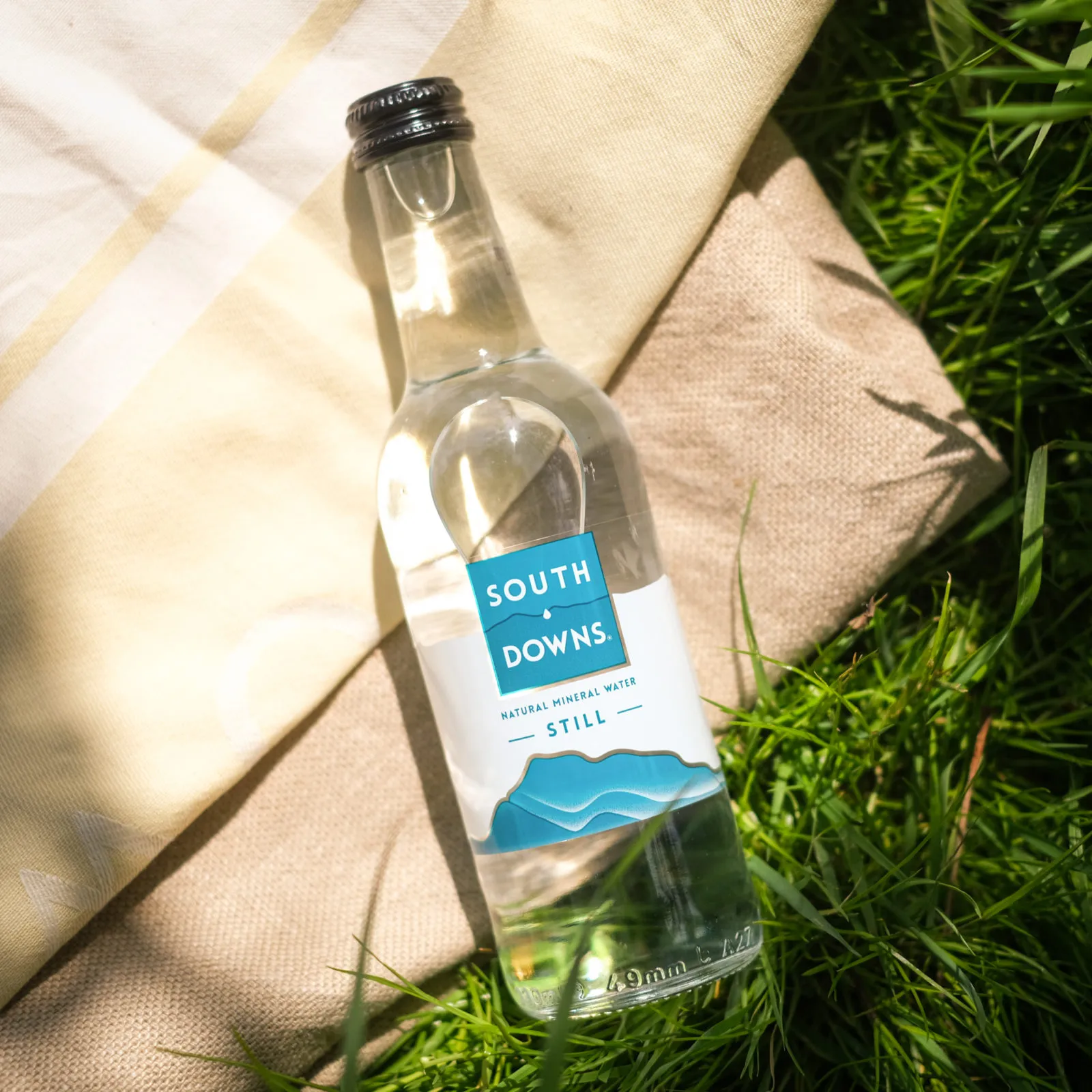 Small-South-Downs-water-still-330-ml-glass-